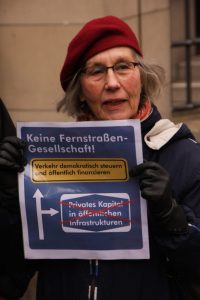 Keine Fernstraßengesellschaft! Fotograf: Dr. Bernhard Knierim, CC BY-NC-SA 4.0