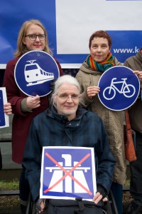 Berlin, 18.02.2016: Lisa Paus , Bündnis 90, Die Grünen (rechts), Sabine Leidig, Die Linke, Karl-Heinz Ludewig, Die Linke © Rolf Zoellner.